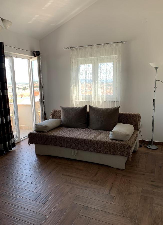 Green Hill Family Apartments Vodice Kültér fotó